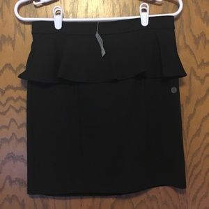 🔴NWT American Eagle Peplum Skirt🔴